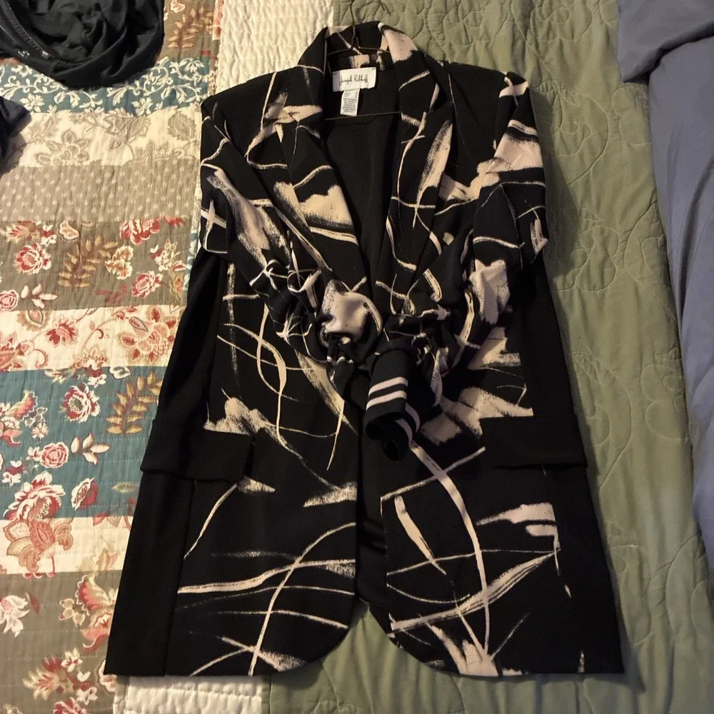 vtg joseph ribkoff cover up size 8 black with tan abstract Elastic Sleeves